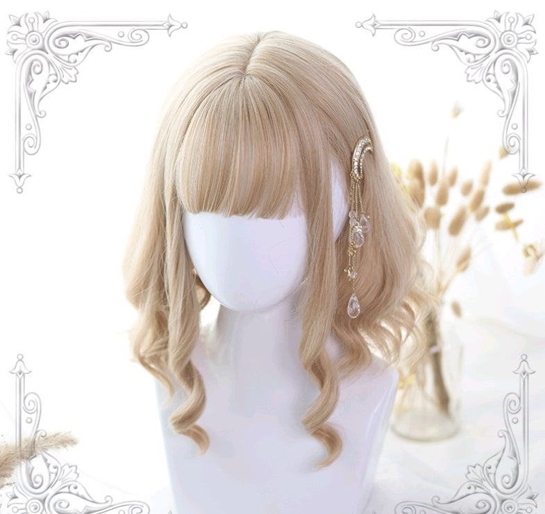 Lolita wig short hair Roman roll Lolita wig curly hair